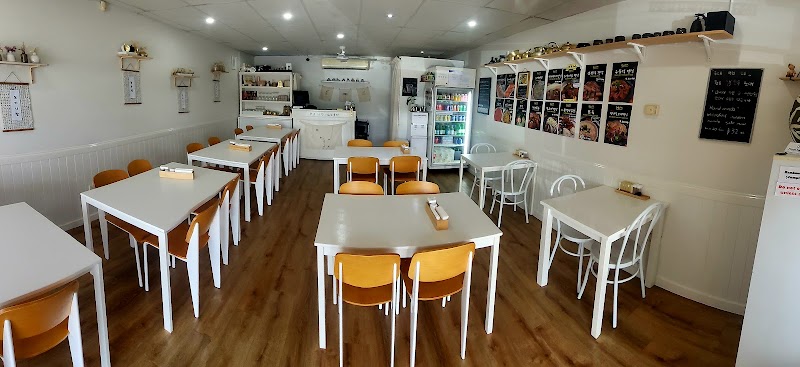 Golden korean restaurant (황금식당)