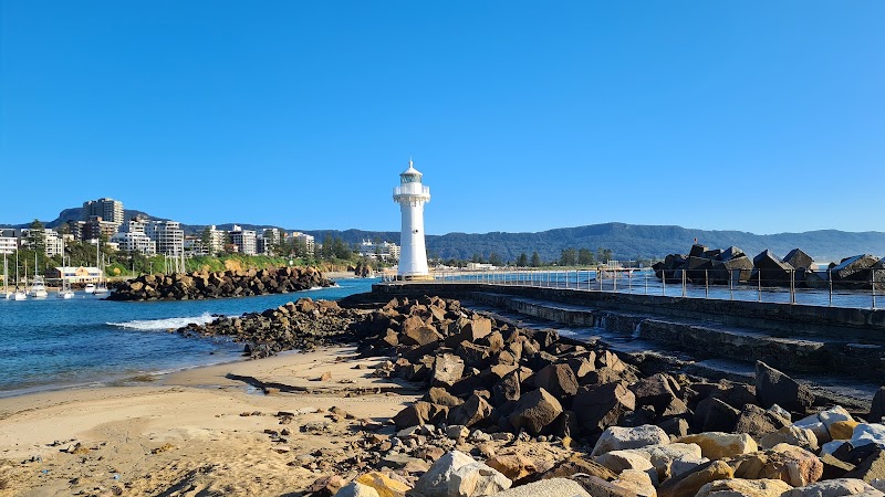 Wollongong beach