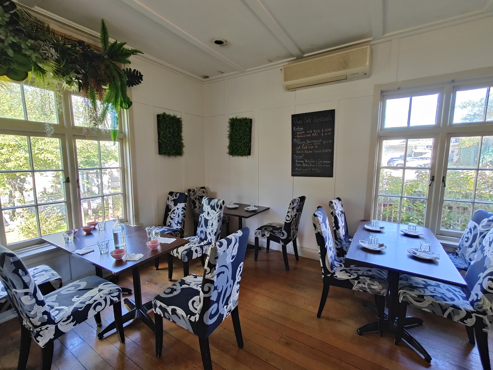 Thai Silk Restaurant