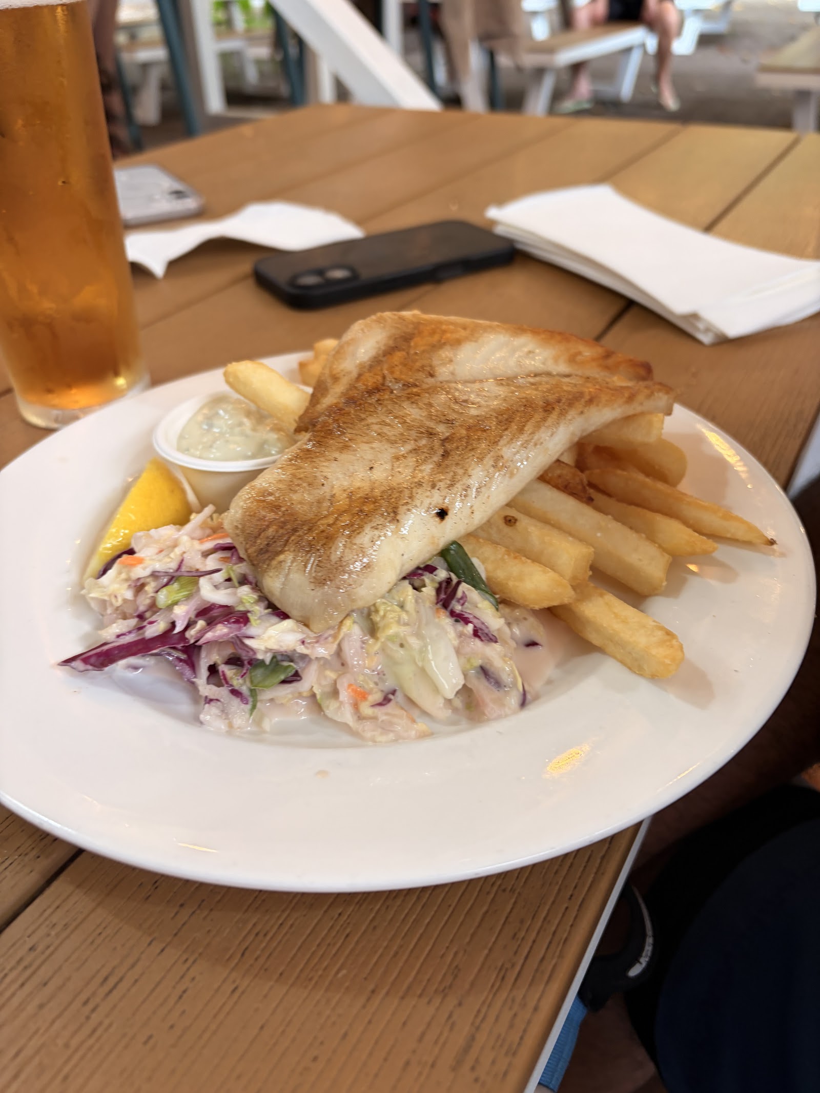 Foxy's Bar & Cafe