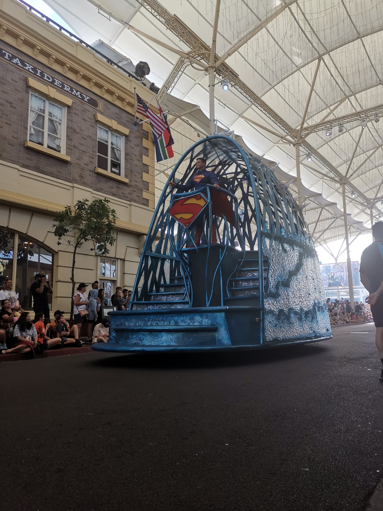 Main St Slice