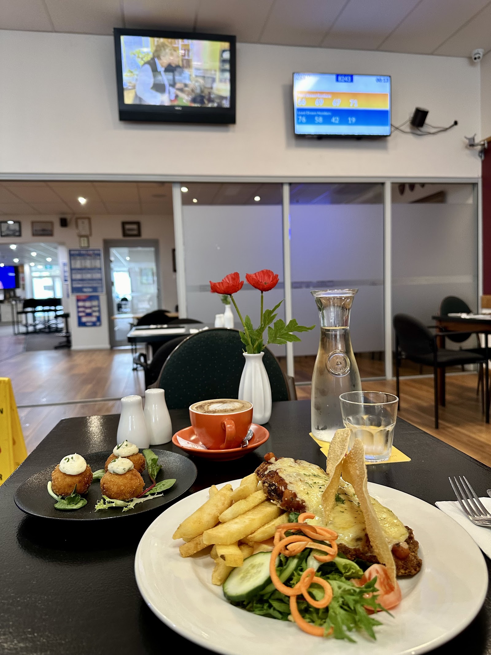 Diners Paradise
