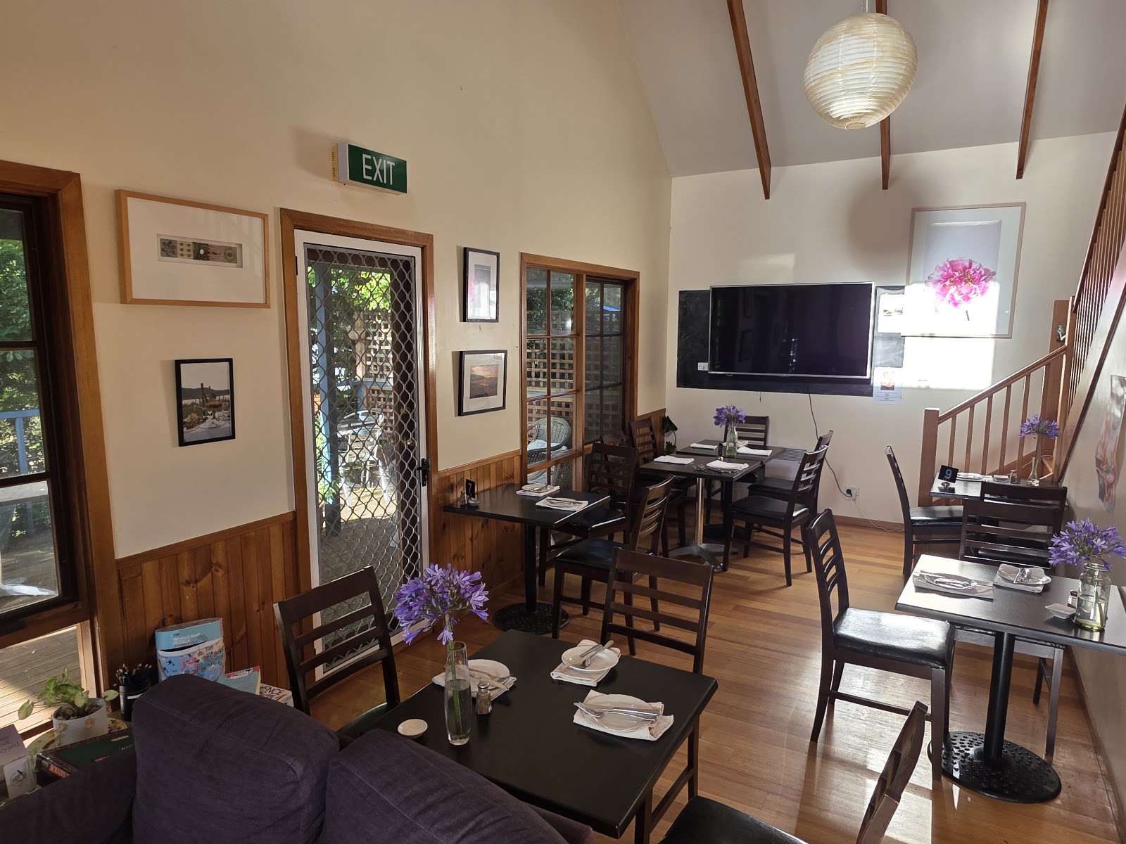 Little Norfolk Bay Bistro & Chalets