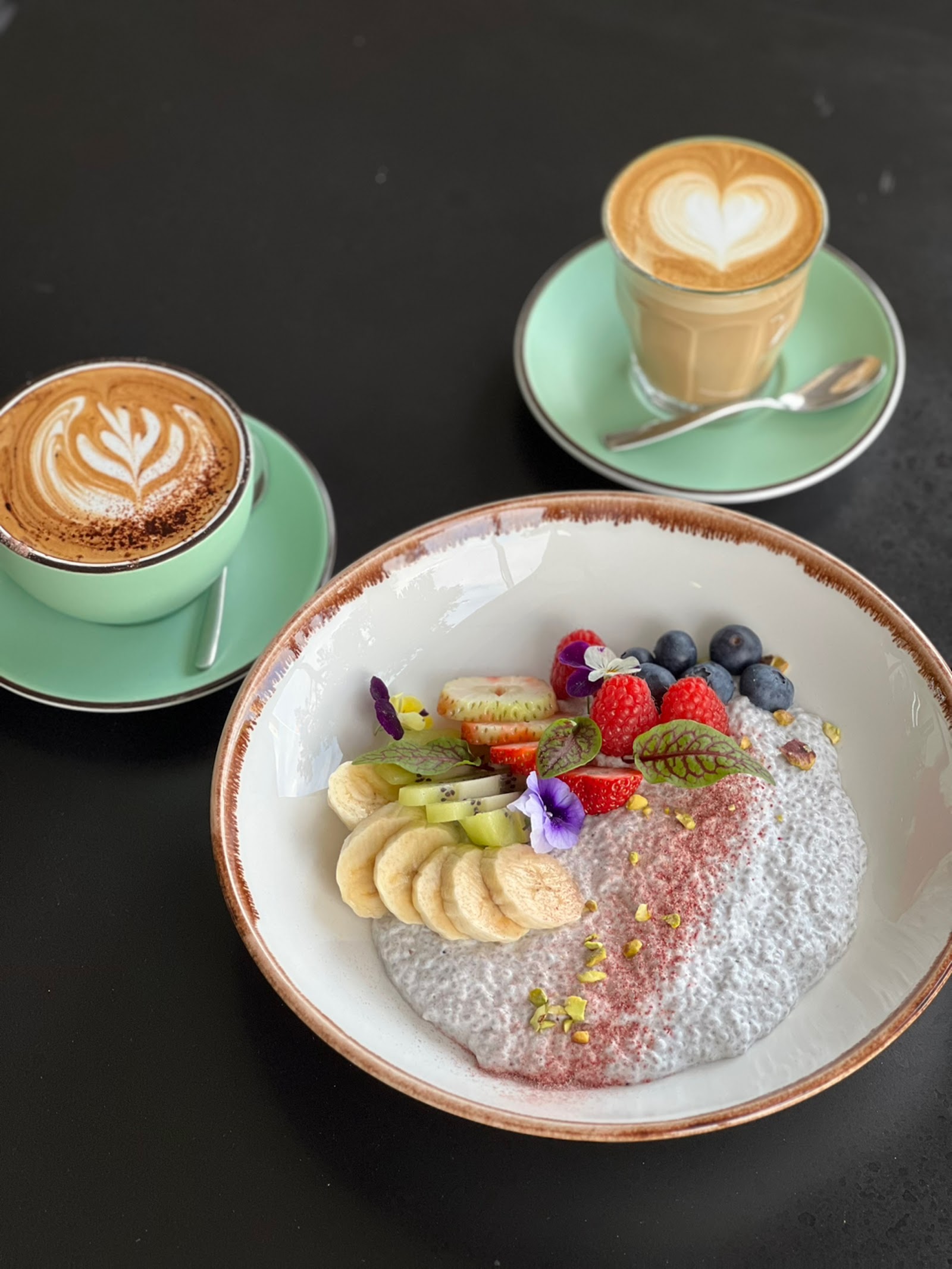 Nouli's Cafe