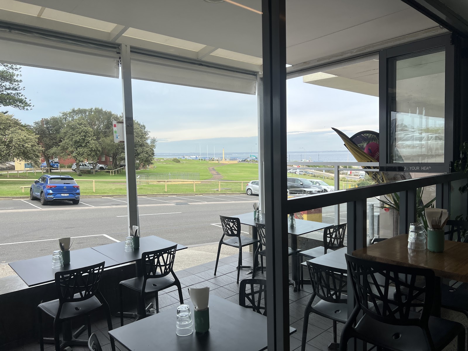 Nouli's Cafe
