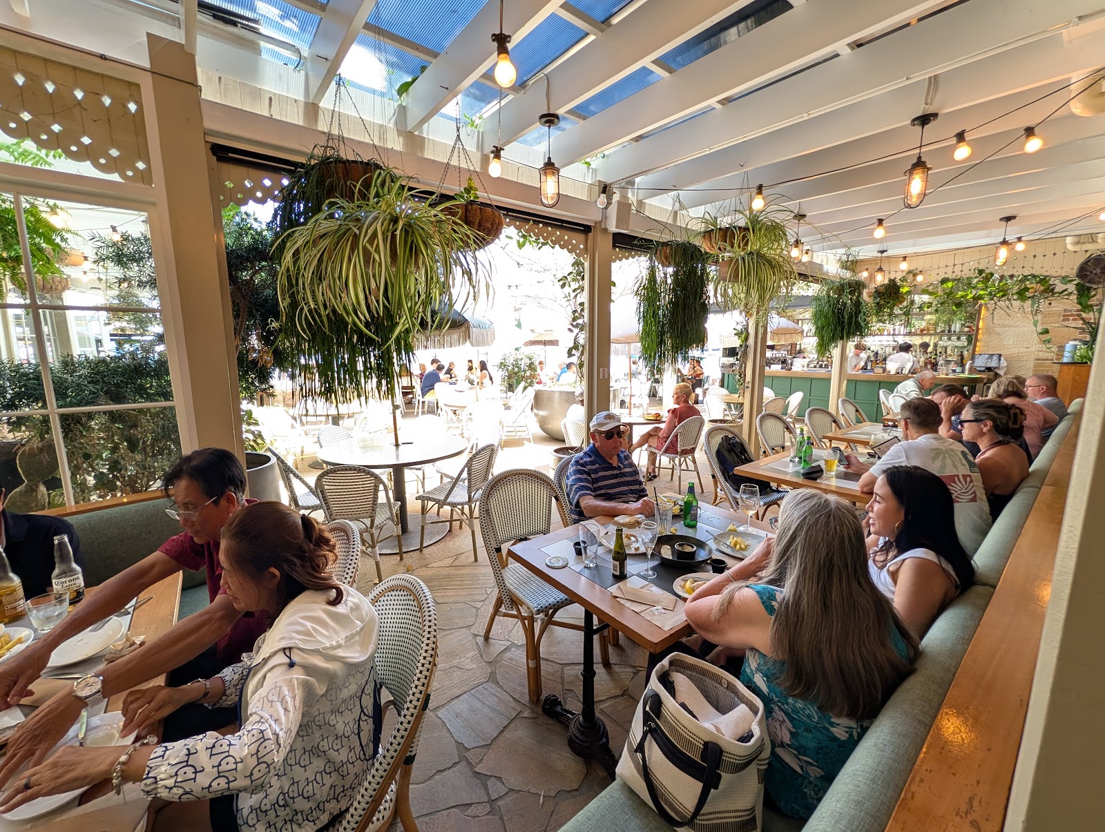 Doyles Garden Bar
